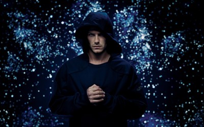 BET5体育精华-伊拉克队点球手压力下微笑